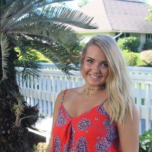 Meet your Posher, Stephanie